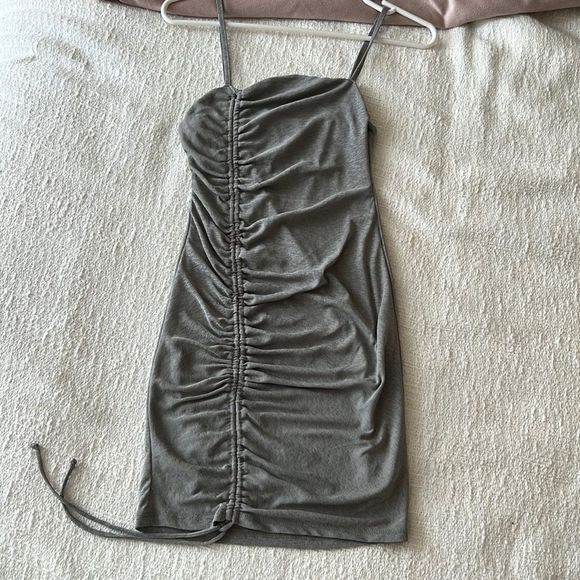 Sexy grey adjustable mini dress - Picture 3 of 6